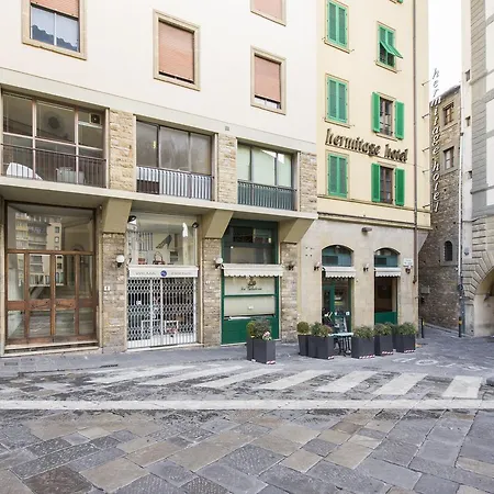 Ponte Vecchio Exclusive Flat Апартаменты Флоренция