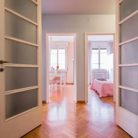 Ponte Vecchio Exclusive Flat * Флоренция