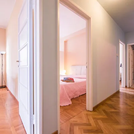 Ponte Vecchio Exclusive Flat Апартаменты *