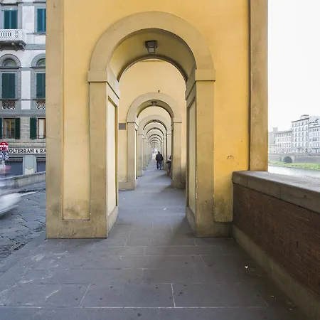 Апартаменты Ponte Vecchio Exclusive Flat Флоренция